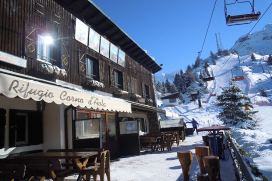 foto  Rifugio "Andrè Petitpierre"