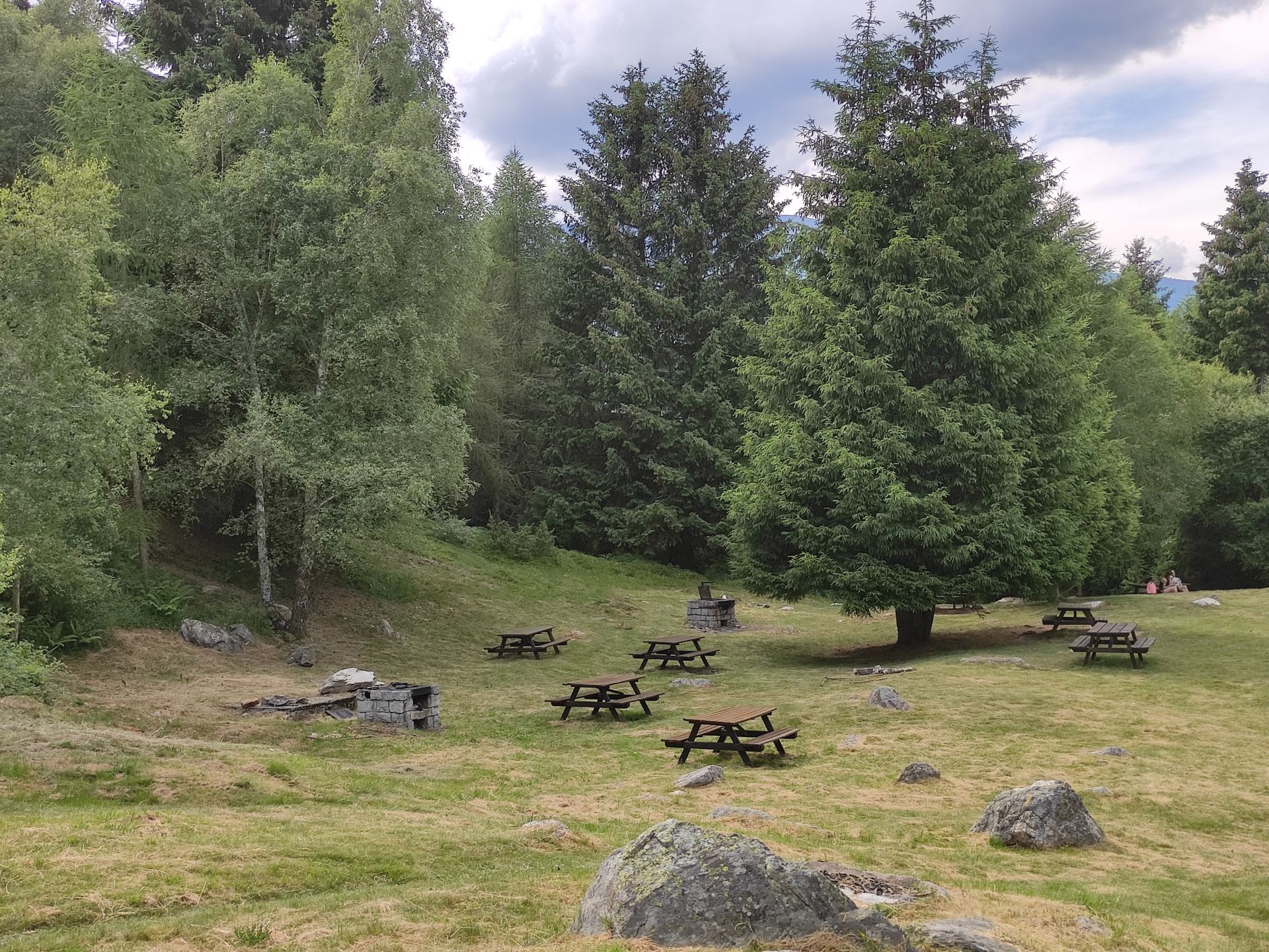 foto Percorso della memoria, area pic nic di Loa