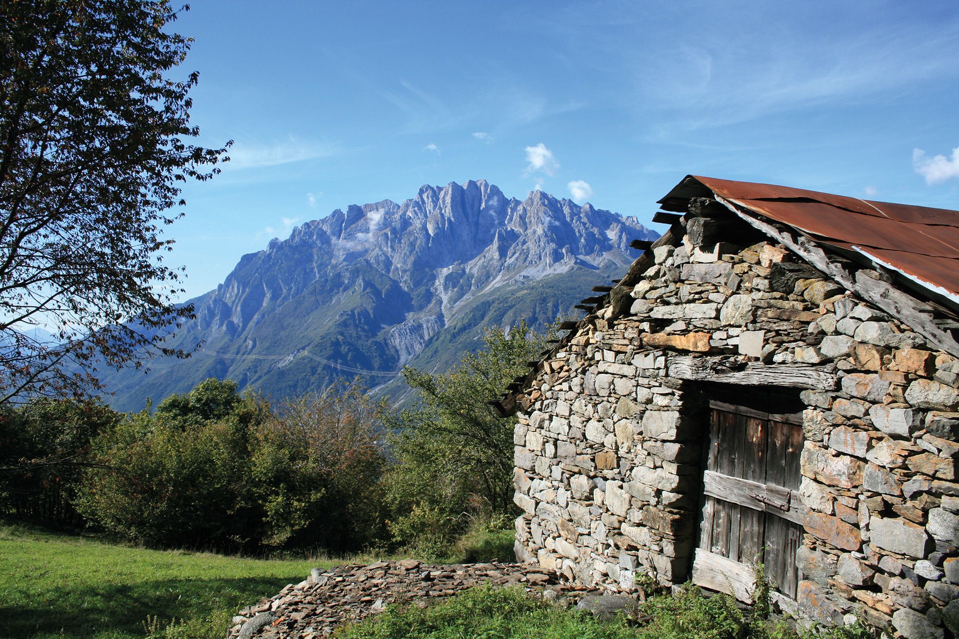 Cascina in pietra